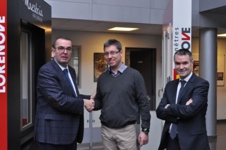De gauche à droite : Pierre Lorillard Directeur du réseau Lorenove, Mickaël Barteau Gérant Fenêtres et Baies et Thierry Luce Directeur Général du Groupe Lorillard.