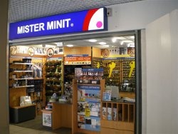 La franchise de proximité ouvre 2 points de vente