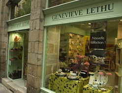 La franchise des arts de la table revoit son offre textile