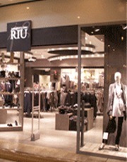 La franchise de Prêt à Porter pour femme dévoile sa nouvelle ambiance de magasin