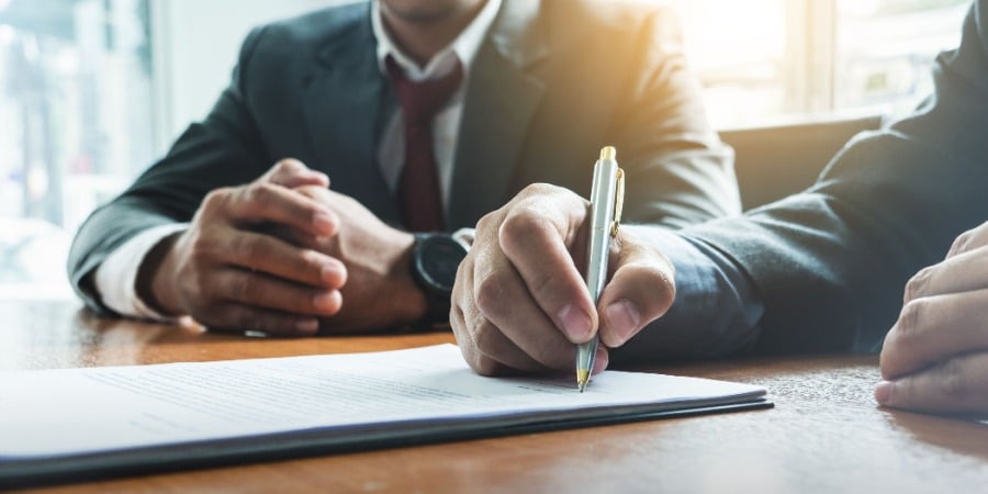 clauses intuitu personae