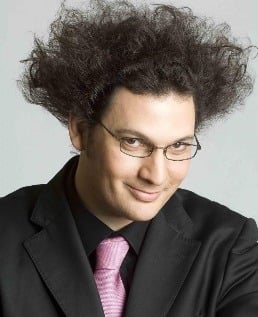 Recrutez un humoriste et magicien pour motiver vos franchisés