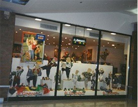 1996: La Compagnie des Petits ouvre son premier magasin belge à Liège