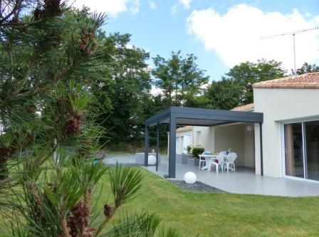 Pergola à lames orientables télécommandées Concept Alu