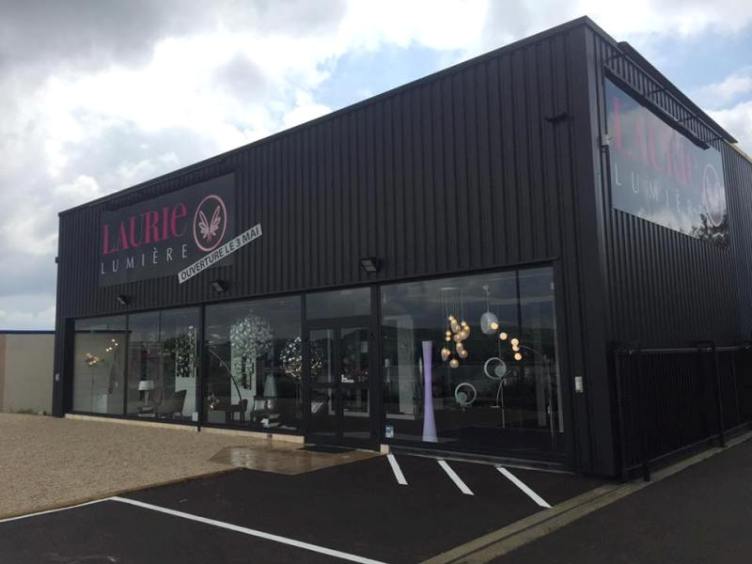 Laurie Lumière ouvre son premier magasin en franchise