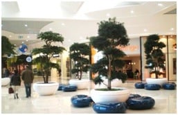 La création ou l&rsquo;extension de l&rsquo;ensemble commercial sans création de surface