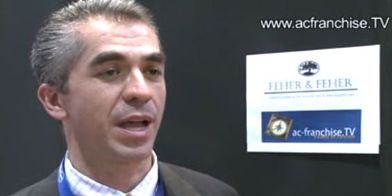 Quels sont les services que le franchiseur doit apporter au franchisé ?