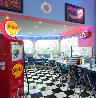 Intérieur restaurant franchisé Memphis