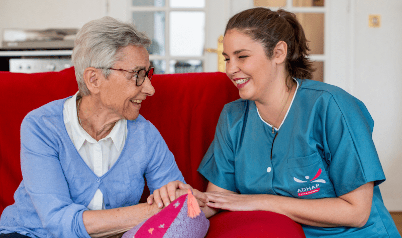 Bénéficiaire ADHAP et intervenante
