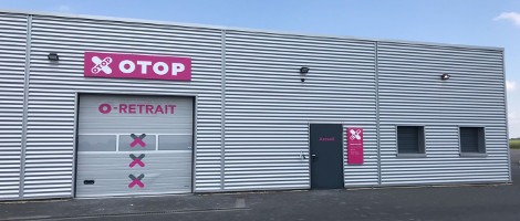 La franchise OTOP s’appuie sur la complémentarité de sa plateforme web et son réseau de centres de services