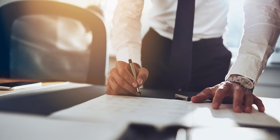 Le contrat de commission-affiliation : avantages et inconvénients