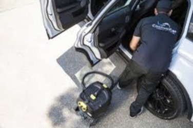CosmétiCar est le numéro 1 du lavage auto sans eau grâce à l’investissement et l’individualité de chaque franchisé