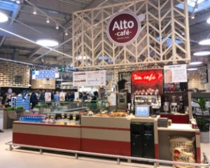 Implantation du kiosque Alto cafe dans la Fresh Avenue de Carrefour, Dijon Toison d’Or