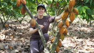 Clara, Responsable de la boutique Yves Thuriès de Montpellier