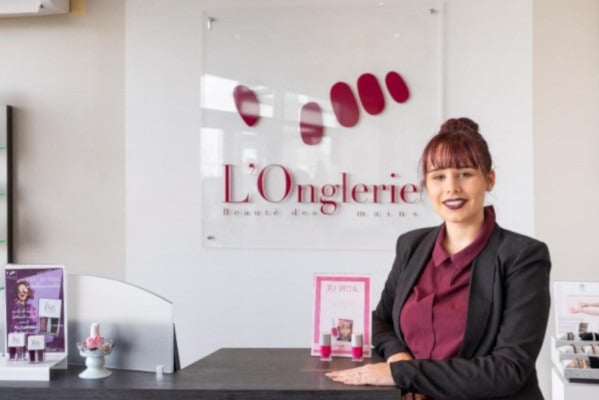 Leslie Feuchère franchisée L’Onglerie® La Rochelle