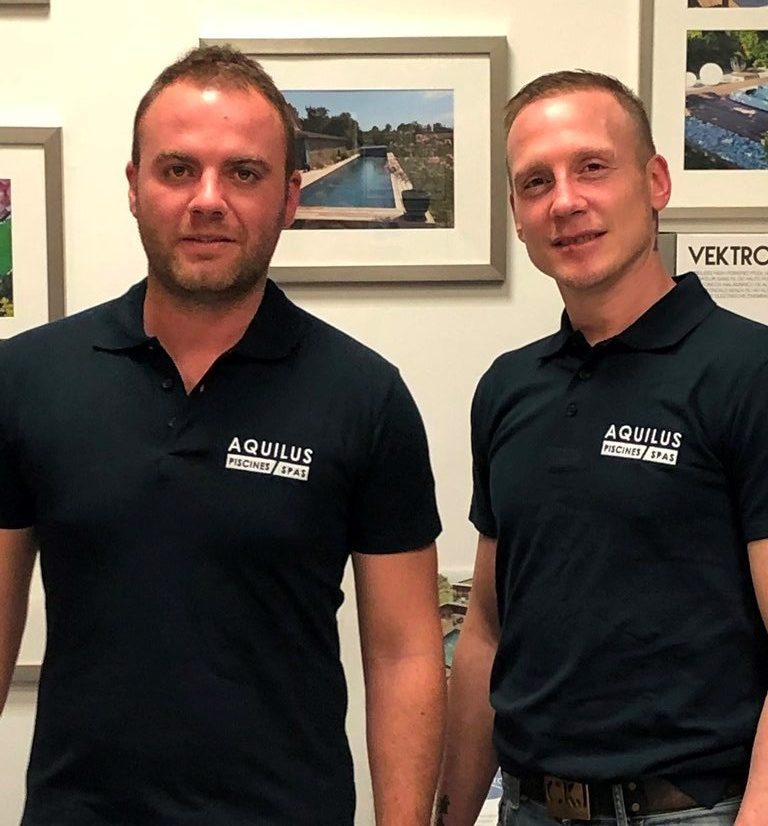 Gery Martin et Cabrol Sylvain, franchisés Aquilus Piscines et Spas de Paray le Monial 71