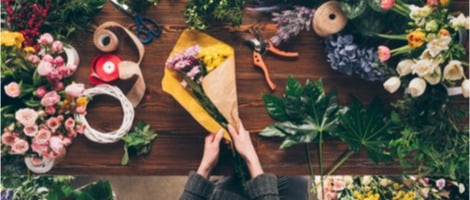 Ouvrir une franchise de fleurs : 2 réseaux pour devenir fleuriste !
