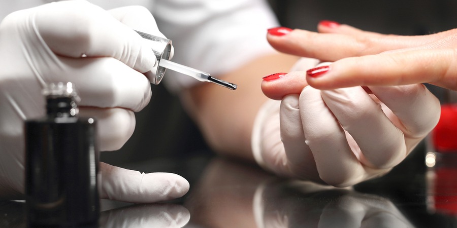 Pourquoi ouvrir une franchise de bar à ongles ?