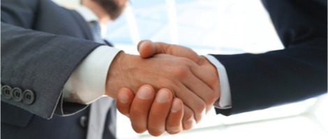 Racheter une entreprise en franchise : Étapes et risques !