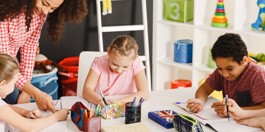 Franchise soutien scolaire : 2 réseaux qui recrutent !