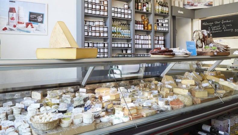 La franchise Laiterie Gilbert ouvre sa 27e fromagerie en France