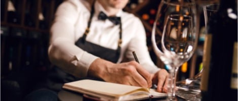 Devenir caviste franchisé, quelle opportunité pour se lancer ?