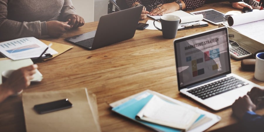 Quelles franchises pour ouvrir une agence de publicité ?