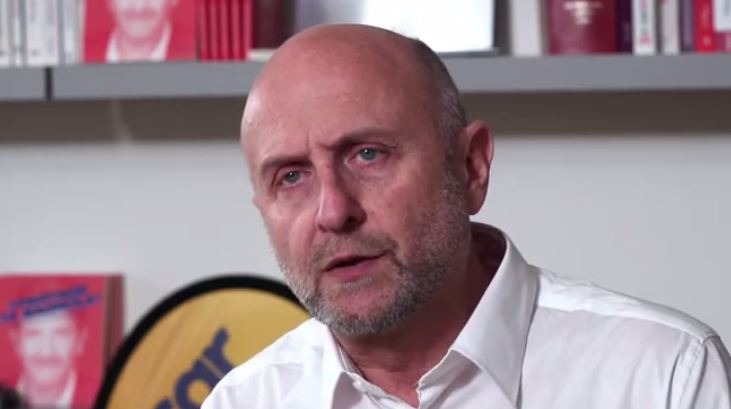 Eric Mayou franchisé UCAR