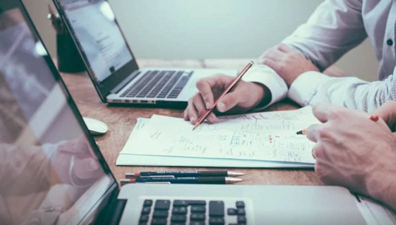 12 magasins Bureau Vallée désormais disponible à la reprise