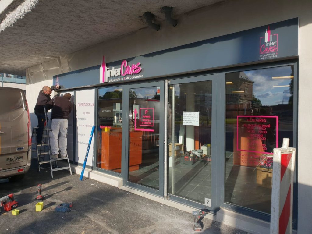 façade franchise inter caves