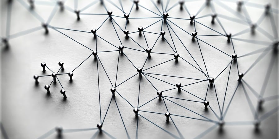 Quelles différences entre franchise et commerce intégré ?