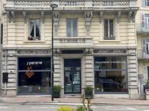 Après des années chez le Groupe Fournier, elle ouvre sa boutique Perene