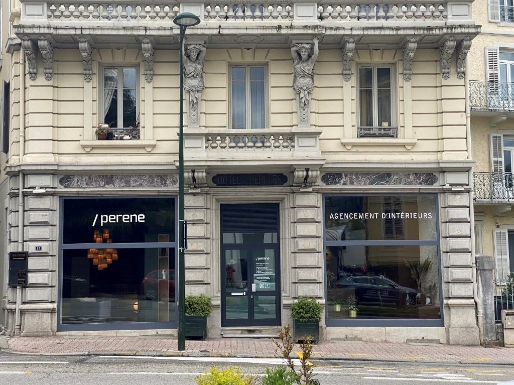 Après des années chez le Groupe Fournier, elle ouvre sa boutique Perene