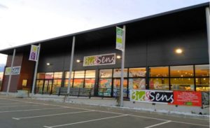 La franchise Naturalia rachète les points de vente Salej / Bio & Sens