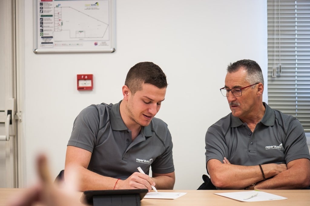 Répar’stores propose sa formation « Le bonheur c’est maintenant »