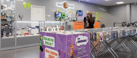 Changer de carrière avec la franchise Cash Express : Combien ça coûte ?