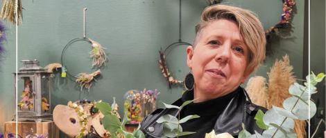 Portrait de Karine Patour, franchisée le Jardin des Fleurs à Saintes