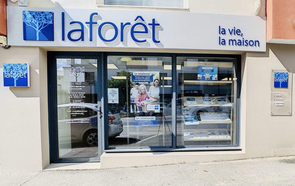 Devanture agence Laforêt Franchise
