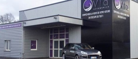 Via Automobile opte pour la franchise pour déployer son concept