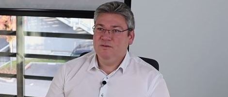 Interview d’Alexandre Courat, DG du réseau Maisons Arlogis