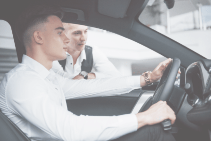 Un démarrage en trombe pour l’agence franchisée WeeCars de Béziers