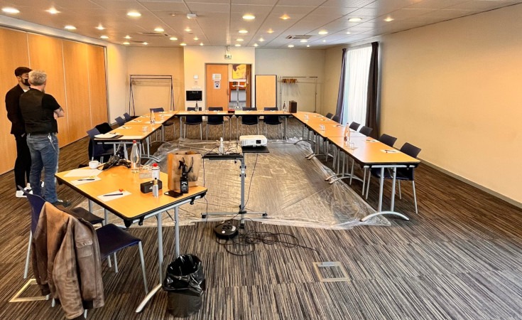 Le groupe Artemis forme les coiffeurs de son réseau