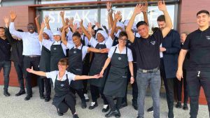 Equipe franchise Steak ‘n Shake Ville-La-Grand