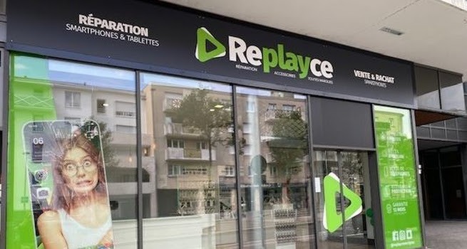 Devanture magasin Replayce Mérignac