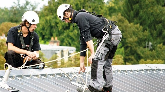 Intervention sur toit, franchise Attila