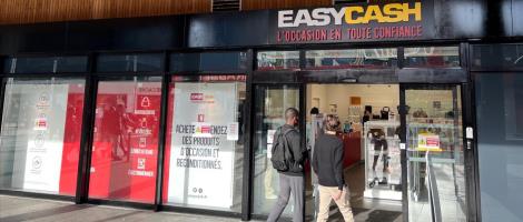 3 proches réalisent une nouvelle ouverture Easy Cash à Rennes