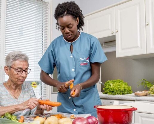 Aide aux repas par ADHAP