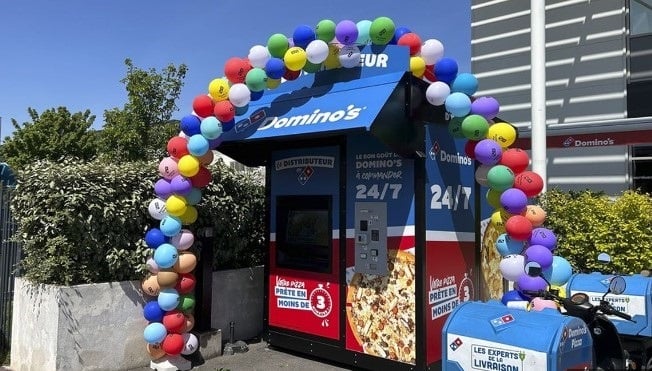 Distributeur automatique Domino’s Pizzas