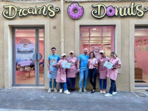 Equipe Dreams Donuts