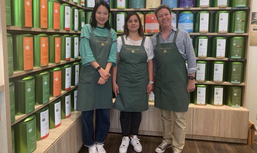 Julien et Guangping Minet, franchisé Palais des Thés à Menton